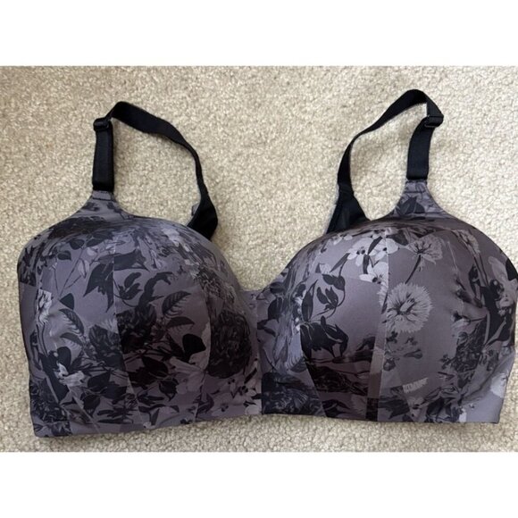 Torrid Curves Push Up Bra Floral Gray And Black Size 40DDD - Picture 1 of 3